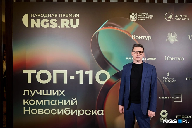 Сергей поблагодарил посетителей клиники за их голоса  | Источник: Александр Ощепков / NGS.RU