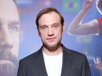 Тройник поведал о трудностях после расставания с Пересильд, Шведов показал трюки с мячом: премьера «Финала»