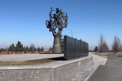 В Беслане реконструируют мемориал «Город ангелов»