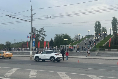 Очередь на Мамаев курган: волгоградцы ждут «Свет Победы»