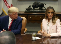 Чем Мелания Трамп удивила журналистов на встрече с главой Польши