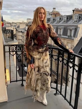 Чему нас научило модное сотрудничество Марго Робби и Эндрю Мукамала: стайлтрики, которые должна знать каждая