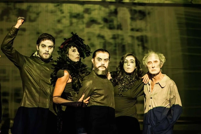 «Крипта ПО», COMPANHIA NOVA DE TEATRO, Сан-Паулу, Бразилия | Источник: tyuz-spb.ru/