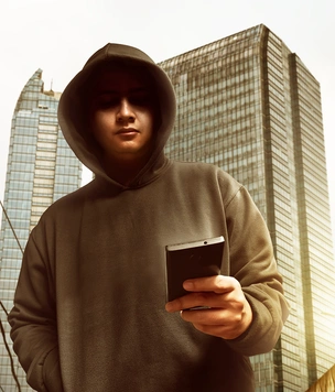 4 самых популярных способа обмана через Интернет