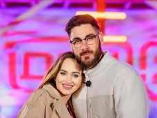 Салибеков боится потерять молодую жену: «Вика ушла с проекта. У нас кризис. Делаю работу над ошибками»