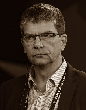 Алексей Петров