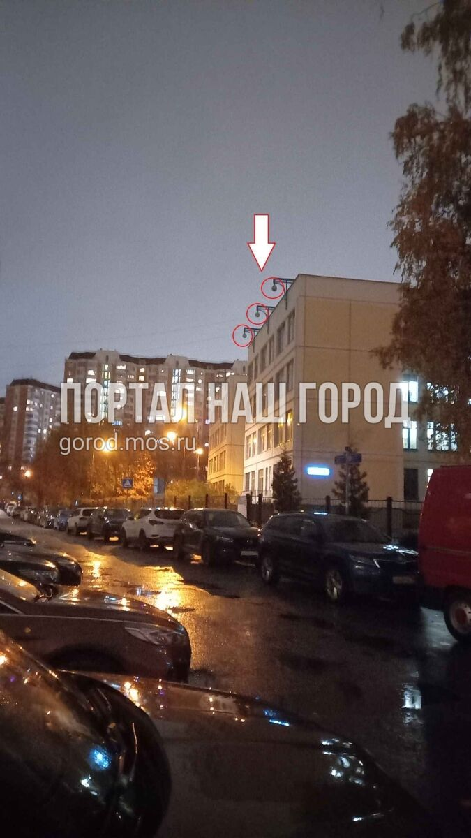 Мчатся на помощь или игнорируют? Почему коммунальщики отклоняют жалобы жителей Москвы