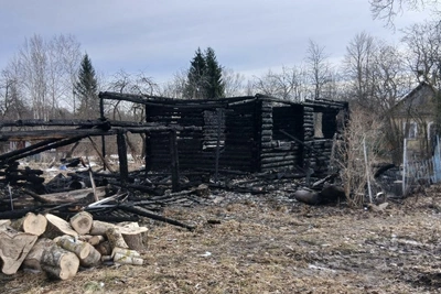 В Гдовском районе проверяют гибель мужчины при пожаре