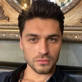 <p>Эмре Динлер</p>