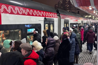 MCD-4 trains delayed to Zheleznodorozhny and Aprelevka