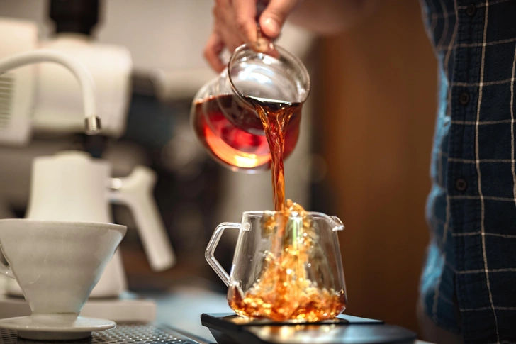 В Дубае продают самый дорогой в истории кофе — вы ни за что не догадаетесь, сколько стоит одна чашка