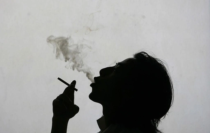 К чему снится курить во сне? | Источник: Getty
