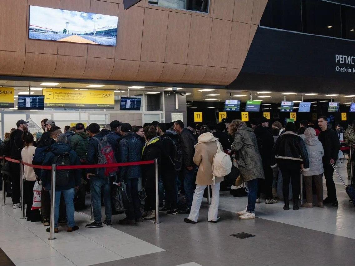 В аэропорту Казани задержали два рейса из-за проблем с самолетом. Пассажиры полетят на другом лайнере