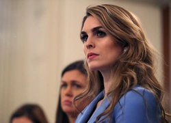 Любимая помощница Трампа Хоуп Хикс подала в отставку. Почему?