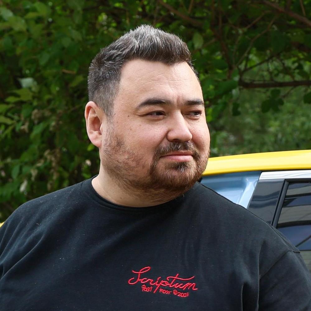 <p>Булат Бигаев </p>
