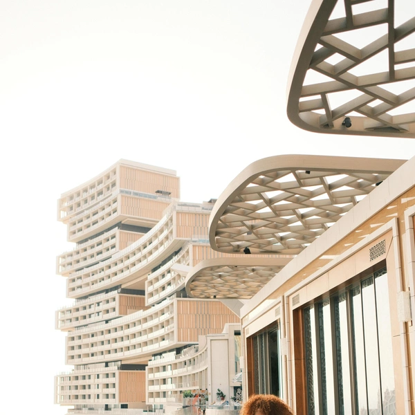 Винни Харлоу