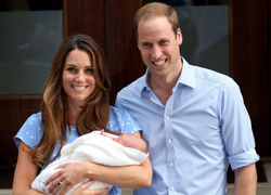Почему Кембриджские не хотели сообщать королевской семье о первой беременности Кейт