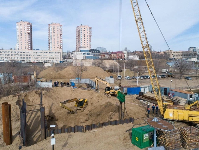 Начало строительства первого локального очистного сооружения | Источник: Петр лукашин / V1.RU