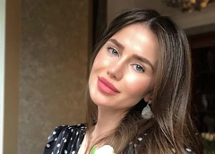 Певица Алекса рассталась с женихом