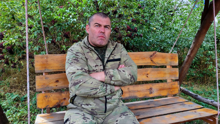 Звезда «Следа» бросил карьеру ради службы в народной милиции ДНР