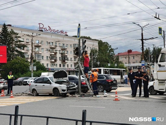Всё произошло сегодня днем | Источник: Ксения Сушко / NGS55.RU