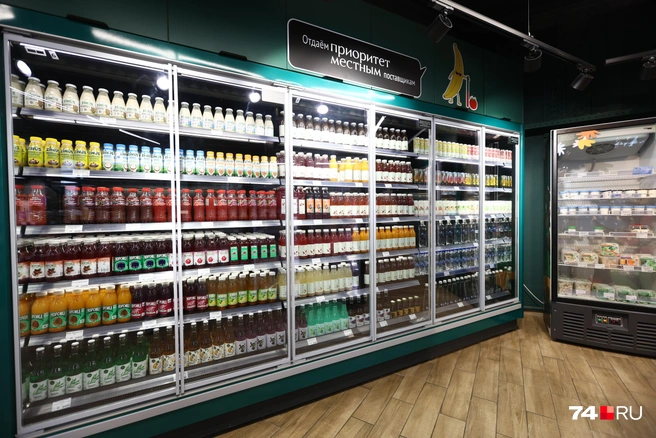 Пока большим можно назвать лишь ассортимент напитков | Источник: Наталья Лапцевич