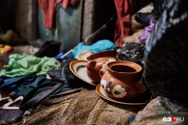 Со слов соседей, трехкомнатная квартира была оформлена на Ольгу, умершую 25 ноября | Источник: Роман Данилкин / 63.RU