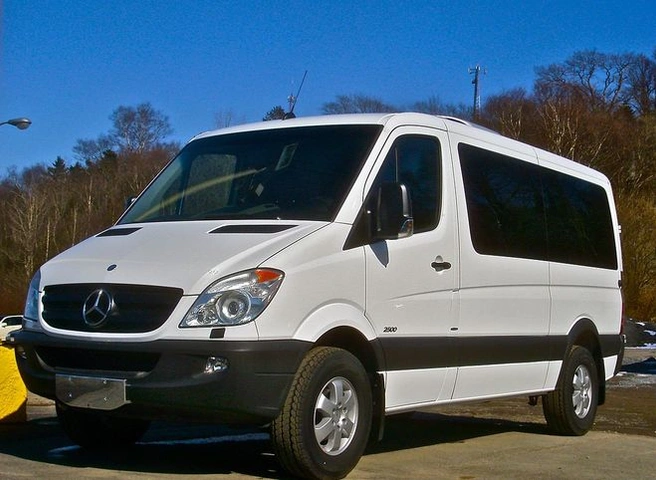 Mercedes отзывает в России почти 15 тыс. фургонов Sprinter | 62.ru