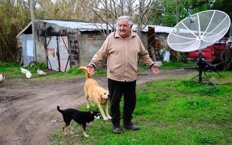 «Самый бедный президент в мире» умер на 90-м году жизни. Чем запомнился Хосе Мухика в Уругвае и мире