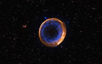 Уникальное зрелище. Сверхновую с двойной детонацией запечатлели в космосе