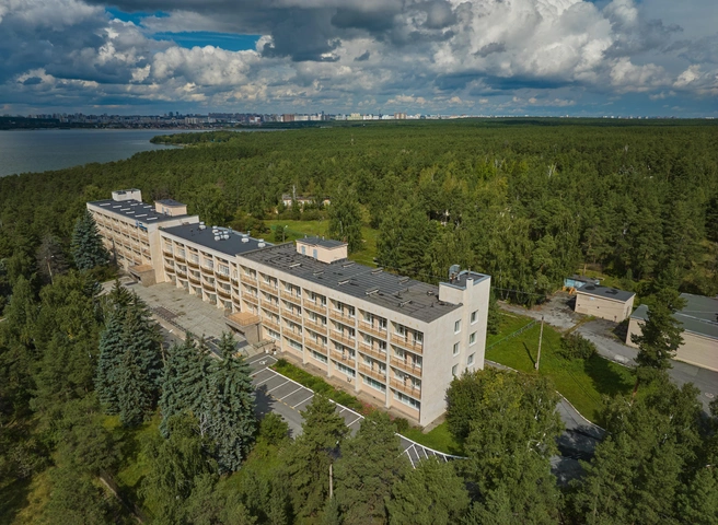 Шершневский бор&nbsp;— уникальная локация, что делает объект редким на рынке коммерческой недвижимости | Источник: Иван Карлышев