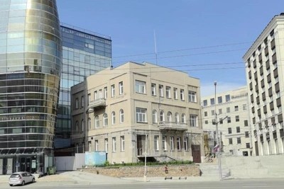 В Новосибирске отремонтируют 100-летнюю больницу на Чаплыгина