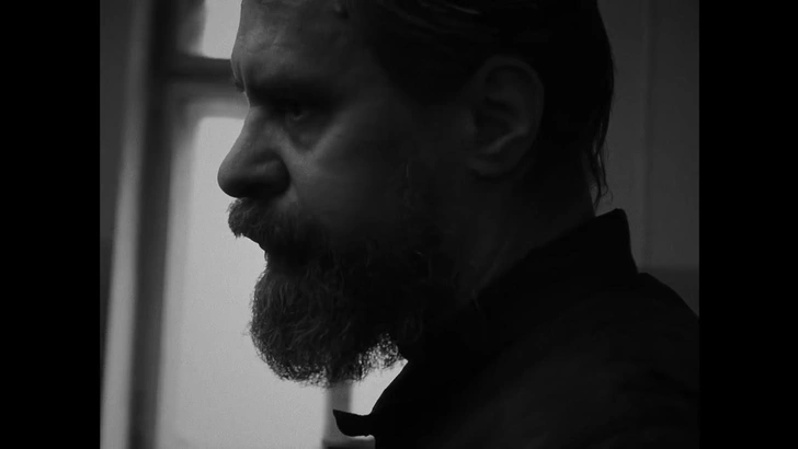 Сергей Кальварский. «Гнездо из бумаги», 2024, Россия.