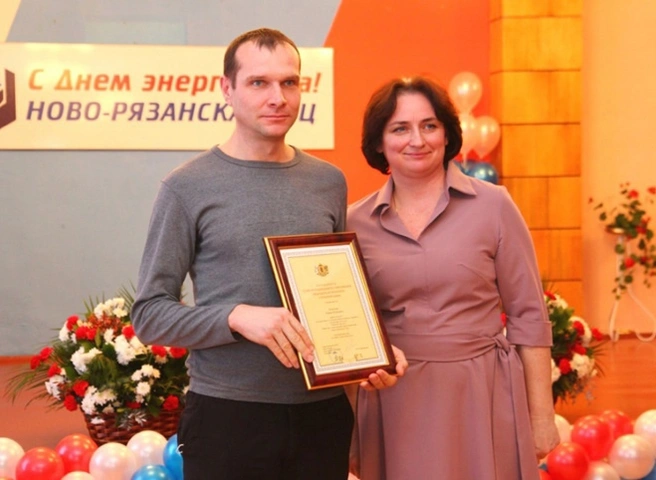 Елена Волкова поздравила рязанских энергетиков с профессиональным праздником | ya62.ru