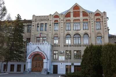 Зарплата ректора Омского ГАУ выросла вдвое