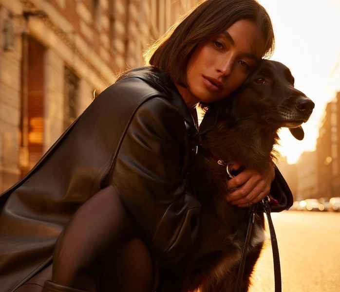 почему собака, почему собаки не любят детей, почему собаки не любят пьяных, почему собака лает, почему собака лает на человека | Источник: theDay/higgsfield