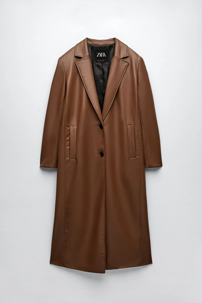 Пальто ZaraЦена: 6 999 руб.Где купить: zara.com