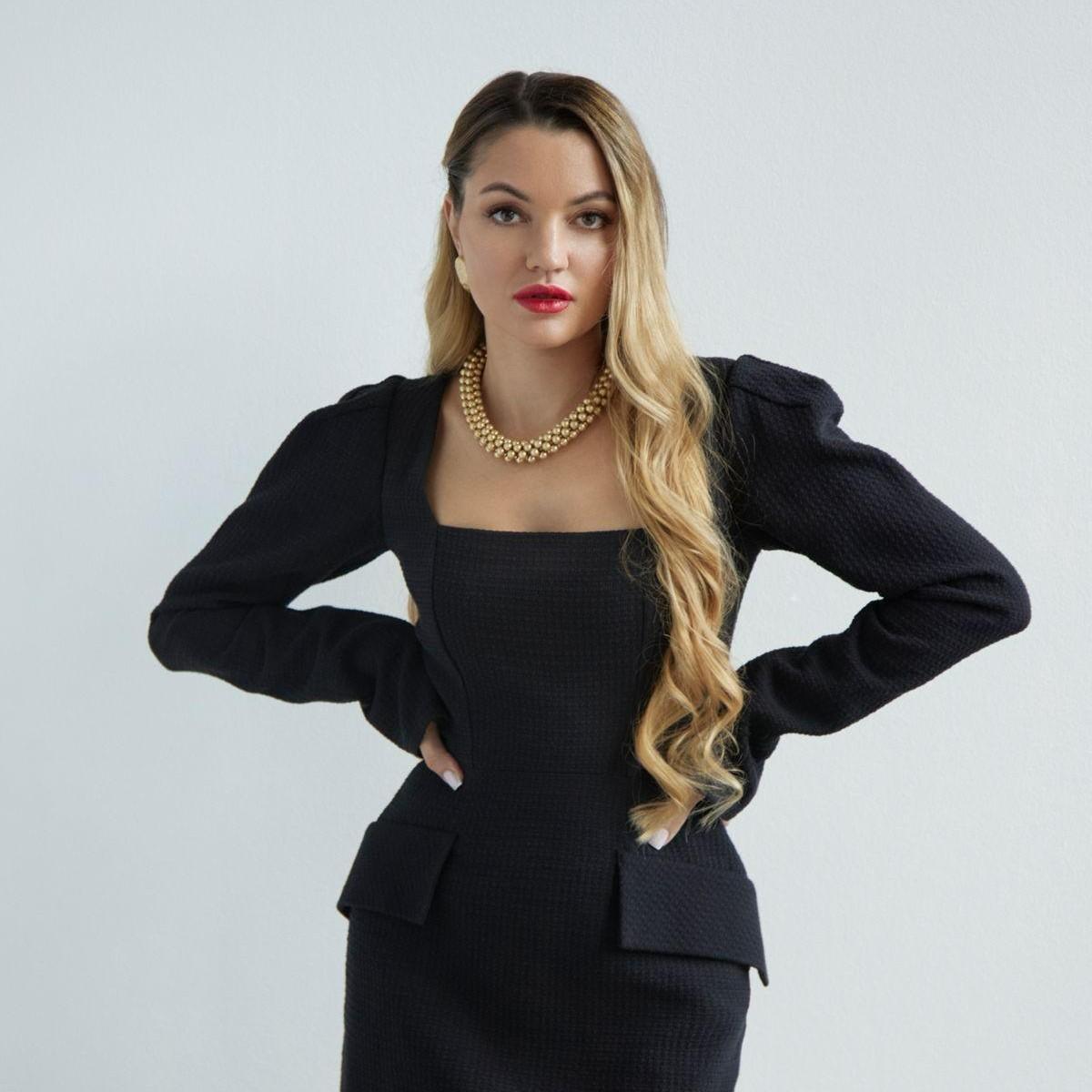 <p>Ксения Чекмарева</p>