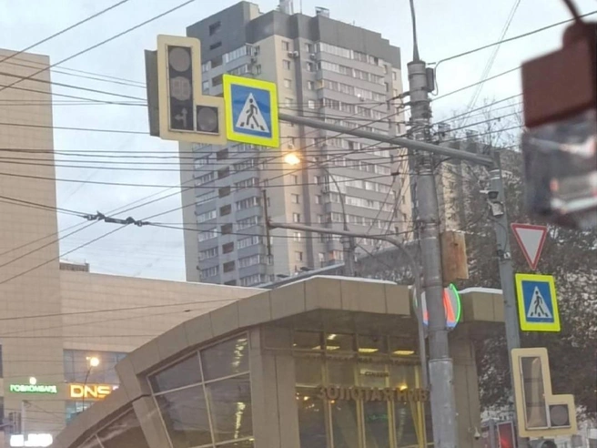 Проблемы со светофором на участке возникают постоянно | Источник: Ирина Тетервова / 2ГИС