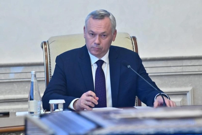 Губернатор отметил, что определяющим фактором рейтинга должен быть не объем инвестиций, а создание условий для ведения бизнеса | Источник: пресс-служба правительства Новосибирской области