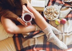 Почему пальцы ног сводит судорогой: причины и последствия