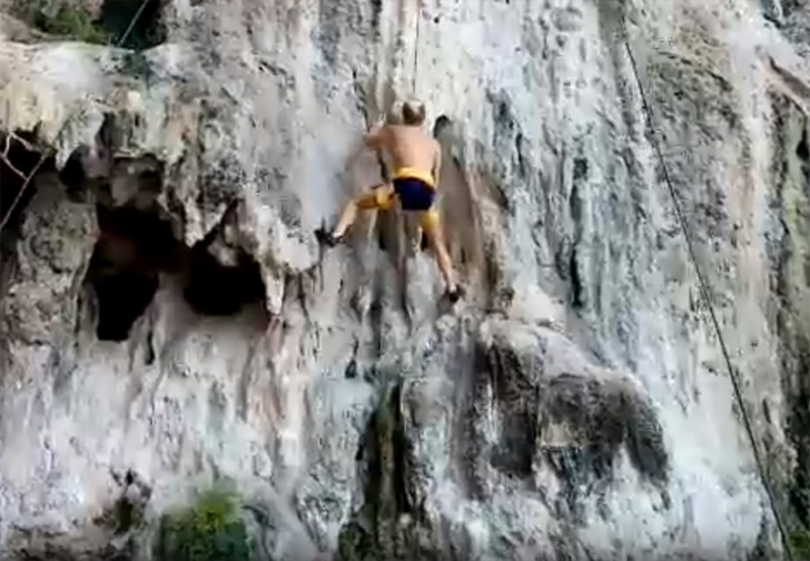 Красноярский Спайдер-дед меньше чем за минуту покорил отвесную скалу в Таиланде (видео)