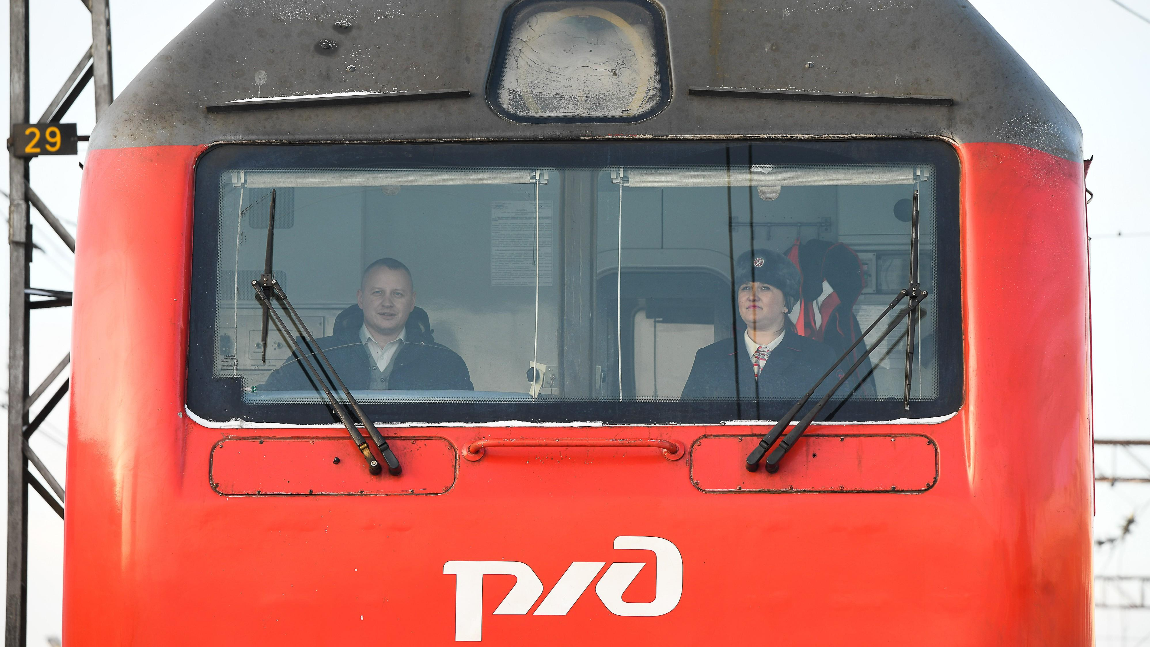 «Эти деньги — не подарок»: в РЖД заявили о низком дефиците кадров. Что за этим стоит и кто нужен на железную дорогу