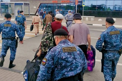 Приставы выдворили 230 иностранцев за 9 месяцев