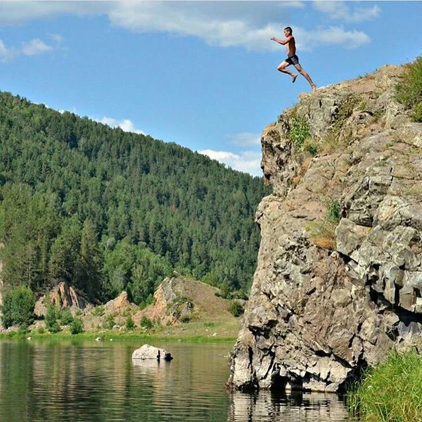 Хм, напомнило что-то квилетов | Источник: ФотоЗиннур Бускунов / ufa.bashkortostan / Instagram (экстремистская организация, деятельность запрещена в РФ)