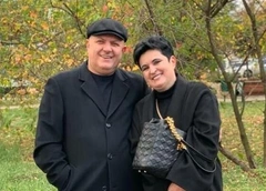 Голунова отмечает день рождения мужа, урезавший алименты Мамаев продолжает одаривать жену. Соцсети звезд