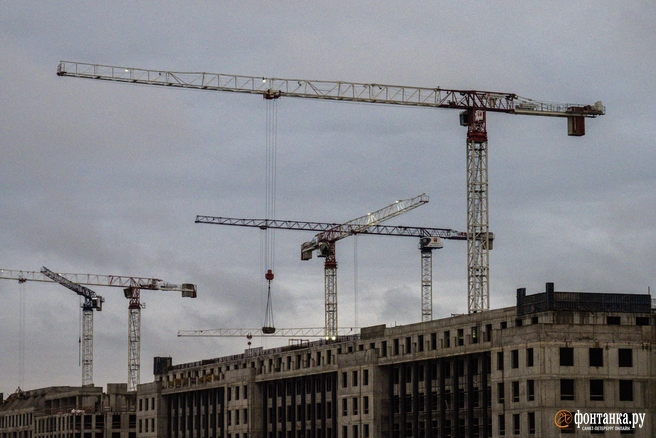 В ХМАО намечается тенденция массового переноса сроков сдачи домов | Источник: Михаил Огнев / FONTANKA.RU