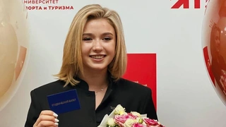 Камила Валиева стала студенткой