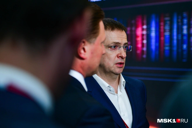 Возглавлял делегацию помощник президента Владимир Мединский | Источник: Артем Устюжанин / MSK1.RU