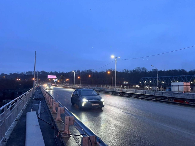 Сооружение через реку Иня построено в 1960 году | Источник: Кудрявцев Максим/Telegram